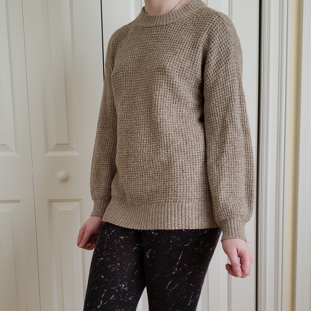 American Eagle sweater